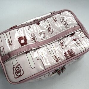 CELEBRITY Pink Cosmetics Bag NWOT